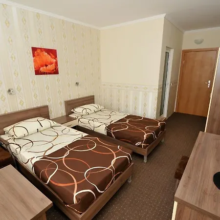 Hotel Radina Family